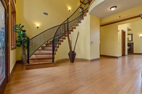 Entry Way - 61 Bald Eagle, Paron, AR 72122 photo 3 of 6