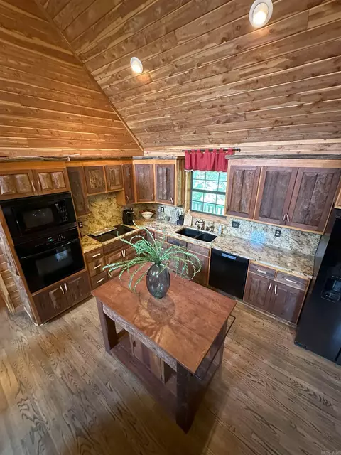 262 S Riverview Ln, Mountain View, AR 72560 photo 7