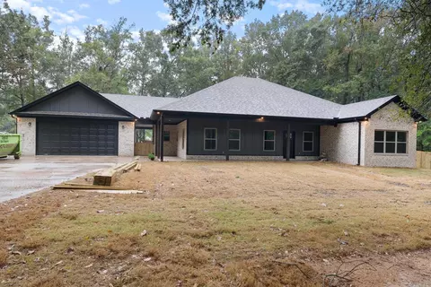 185 Nutmeg Dr, Cabot, AR 72023 photo 1