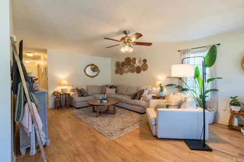 38 Robbye Ln, Searcy, AR 72143 photo 5