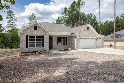 331 Maderas Dr, Hot Springs Village, AR 71909