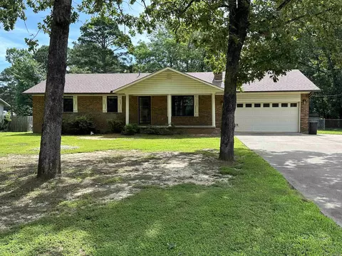 11 Harrison Ave, Heber Springs, AR 72543
