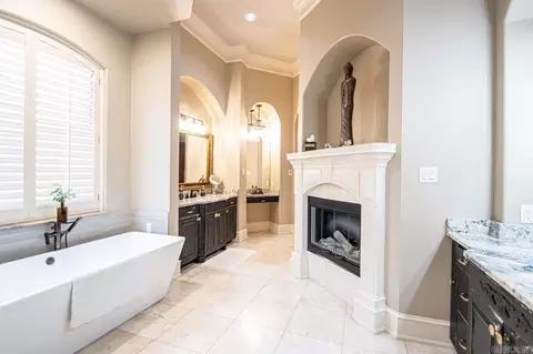 Bath - 6512 Westminster, Benton, AR 72019 photo 6 of 13