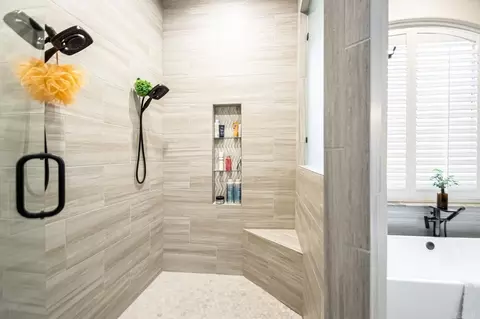 Bath - 6512 Westminster, Benton, AR 72019 photo 5 of 13