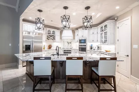 Kitchen - 6512 Westminster, Benton, AR 72019 photo 2 of 4