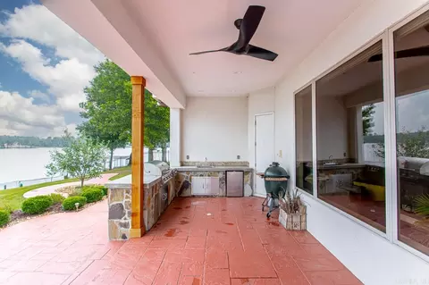Exterior - 6512 Westminster, Benton, AR 72019 photo 6 of 7