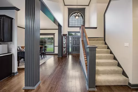 Entry Way - 5212 Carribean Dr E, Benton, AR 72019 photo 5 of 5