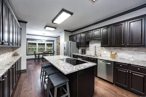 Kitchen - 5212 Carribean Dr E, Benton, AR 72019 photo 1 of 5