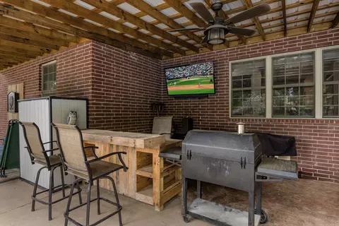 Exterior - 5212 Carribean Dr E, Benton, AR 72019 photo 11 of 11