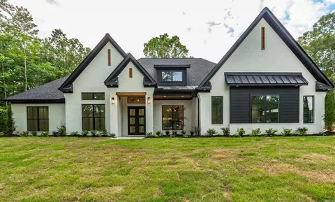 6015 Charley Pl, Benton, AR 72019 photo 1