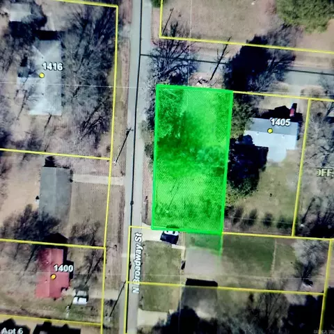 1417 N Broadway St, Heber Springs, AR 72543