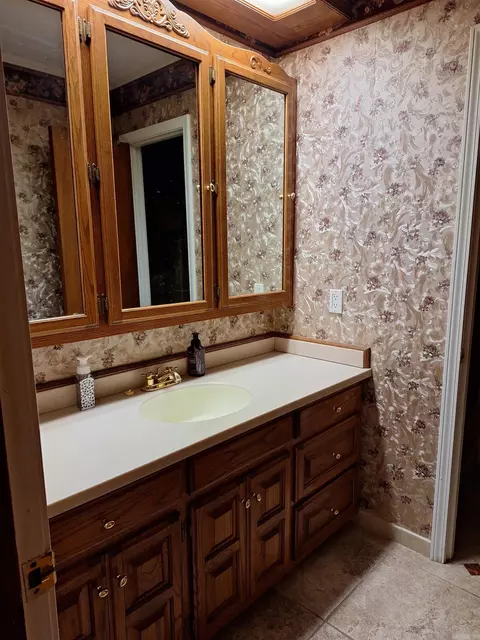Bath - 7001 Gibbins Rd, Pine Bluff, AR 71603 photo 1 of 5