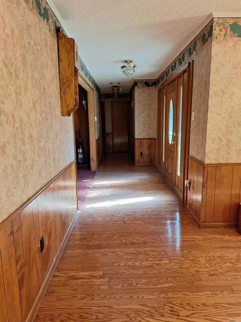 Entry Way - 7001 Gibbins Rd, Pine Bluff, AR 71603 photo 1 of 1