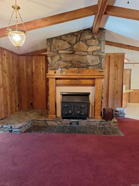 Living - 7001 Gibbins Rd, Pine Bluff, AR 71603 photo 2 of 5