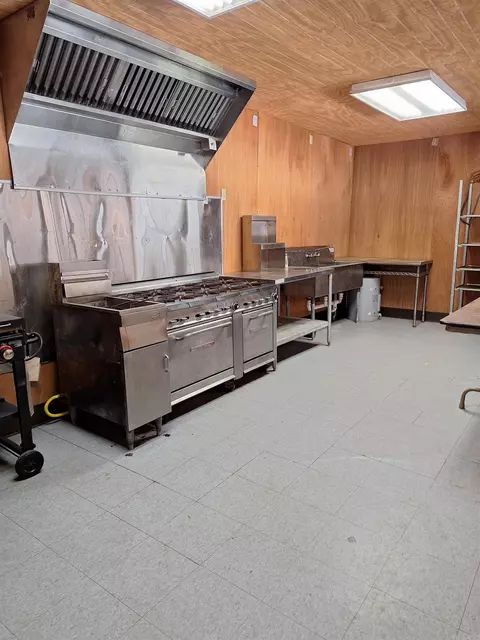 Kitchen - 7001 Gibbins Rd, Pine Bluff, AR 71603 photo 1 of 3