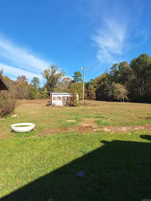 Exterior - 7001 Gibbins Rd, Pine Bluff, AR 71603 photo 6 of 8
