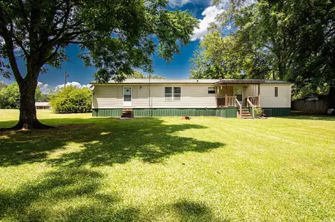 Exterior - 1509 W Pine St, Warren, AR 71671 photo 6 of 6