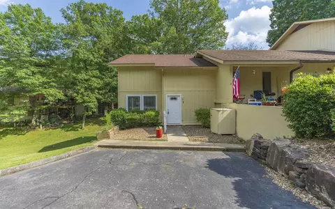 7 Fresca Ln, Hot Springs Village, AR 71909