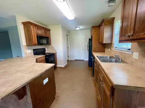 67 E Main St, Greenbrier, AR 72058 photo 9