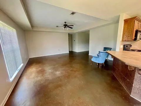 67 E Main St, Greenbrier, AR 72058 photo 8