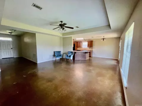 67 E Main St, Greenbrier, AR 72058 photo 11