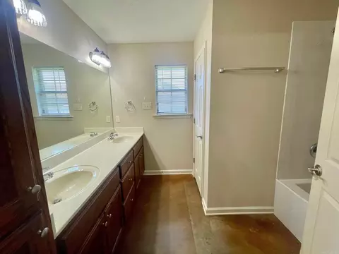 67 E Main St, Greenbrier, AR 72058 photo 15