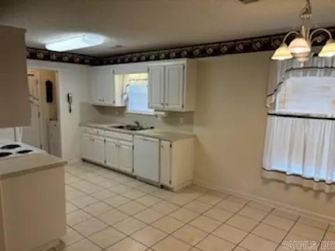 1008 Mcdaniel Rd, White Hall, AR 71602 photo 8