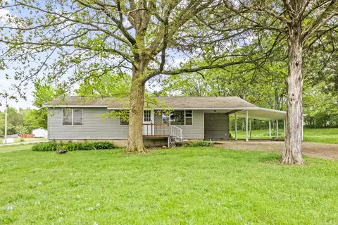 204 Fairview Rd, Searcy, AR 72143
