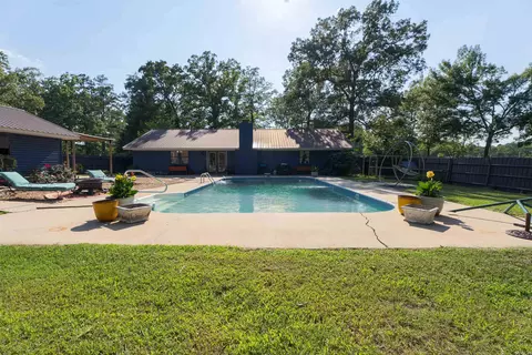 Exterior - 507 Robin Rd, White Hall, AR 71602 photo 4 of 6