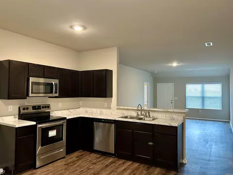 Kitchen - 217 Terrace Dr, Beebe, AR 72012 photo 3 of 3