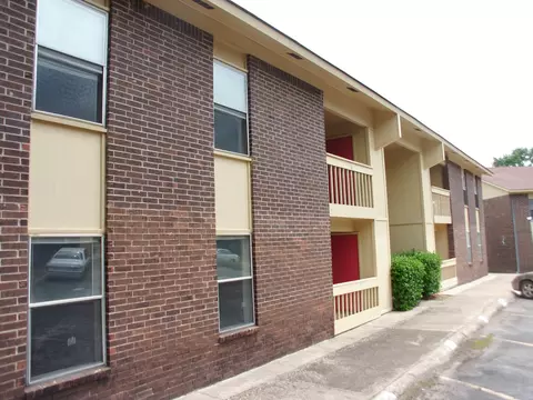508 S Cherry, Mena, AR 71953 photo 2