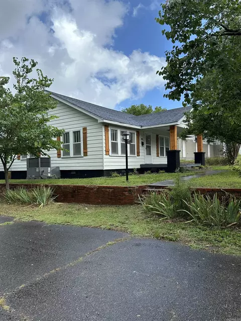 1514 Stanley St, Malvern, AR 72104 photo 2