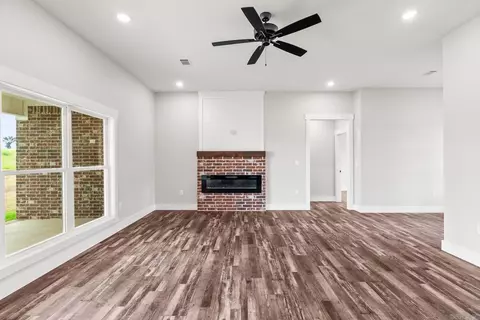 110 Republican Loop, Greenbrier, AR 72058 photo 10