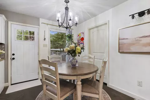 Entry Way - 330 Mill Pond Rd, Conway, AR 72034 photo 2 of 3