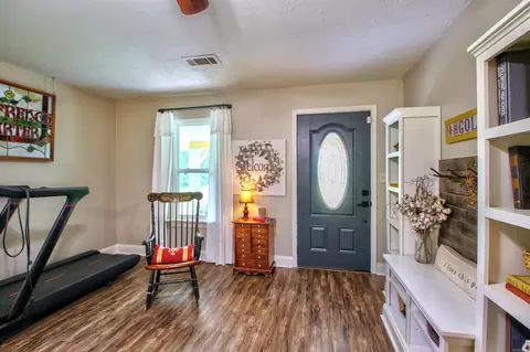 Entry Way - 10820 Goodwin Rd, Benton, AR 72019 photo 1 of 2