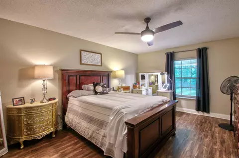 Bedroom - 10820 Goodwin Rd, Benton, AR 72019 photo 4 of 6