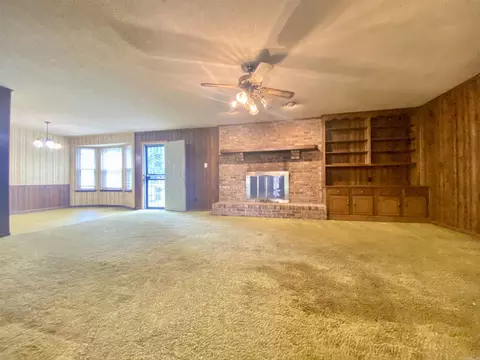 8906 Shiloh Dr, Mabelvale, AR 72103 photo 9