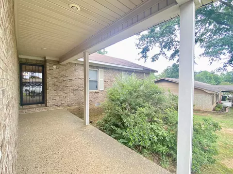 8906 Shiloh Dr, Mabelvale, AR 72103 photo 3