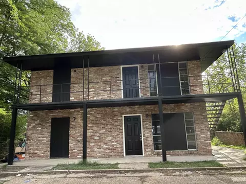 2102 S Elm, Pine Bluff, AR 71603 photo 1