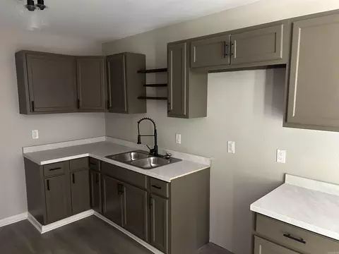 2102 S Elm, Pine Bluff, AR 71603 photo 7