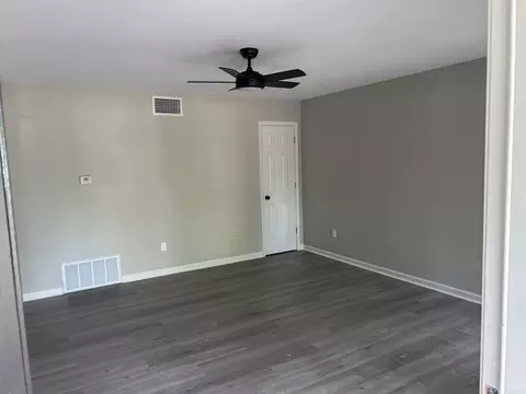 2102 S Elm, Pine Bluff, AR 71603 photo 8