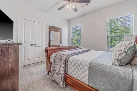 Bedroom - 10593 Hinds Rd, Benton, AR 72019 photo 6 of 8