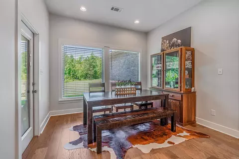 Dining - 10593 Hinds Rd, Benton, AR 72019 photo 1 of 2
