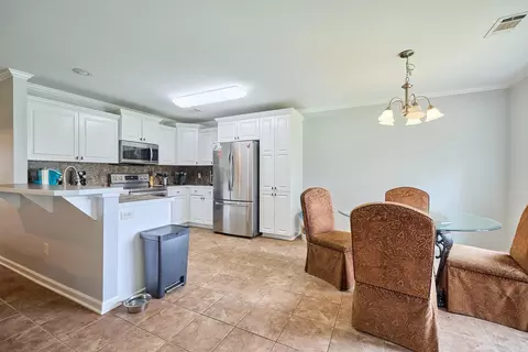 302 Queen Elizabeth Dr, Haskell, AR 72015 photo 8