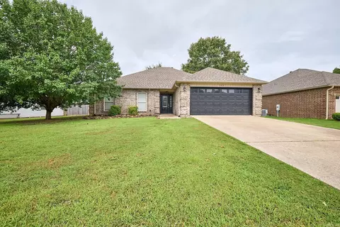 302 Queen Elizabeth Dr, Haskell, AR 72015 photo 1