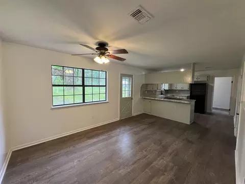 2611 Janet, Benton, AR 72015 photo 5