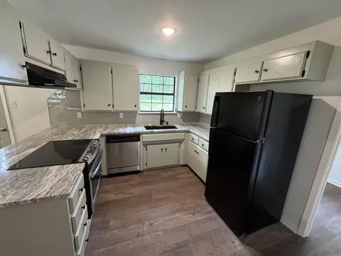 2611 Janet, Benton, AR 72015 photo 6