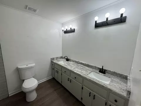 2611 Janet, Benton, AR 72015 photo 9
