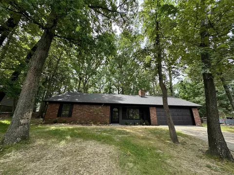 2611 Janet, Benton, AR 72015 photo 2