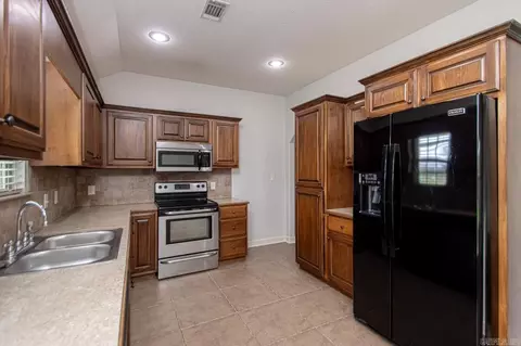 16 Eaglebrook Dr, Conway, AR 72032 photo 17